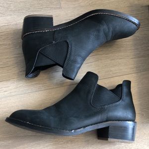 Shellys London booties